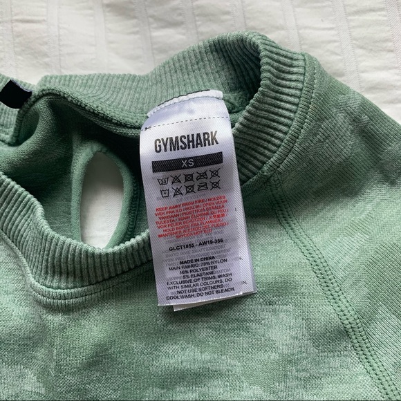 Gymshark Adapt Camo Seamless Long Sleeve Crop Top - Picture 3 of 6